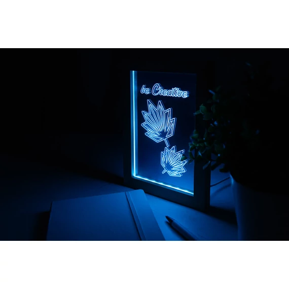 Woodiframe LED-es trófea