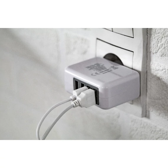 Bovin USB csatlakozó